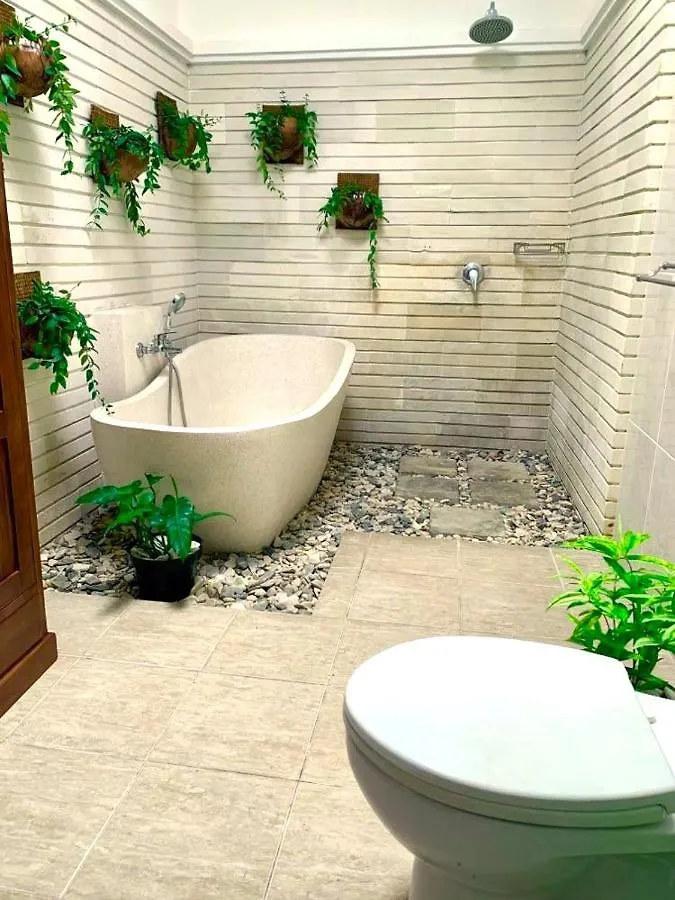 Villa Vino - Legian - 3 Bedroom, 3 Bathroom Private Villa Seminyak
